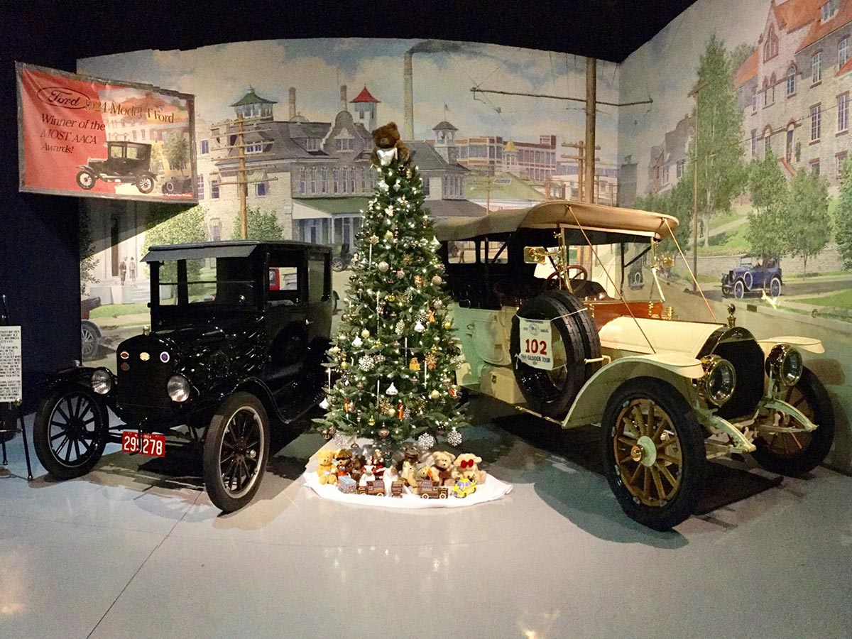 Cars and Christmas