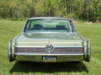 1968 imperial car