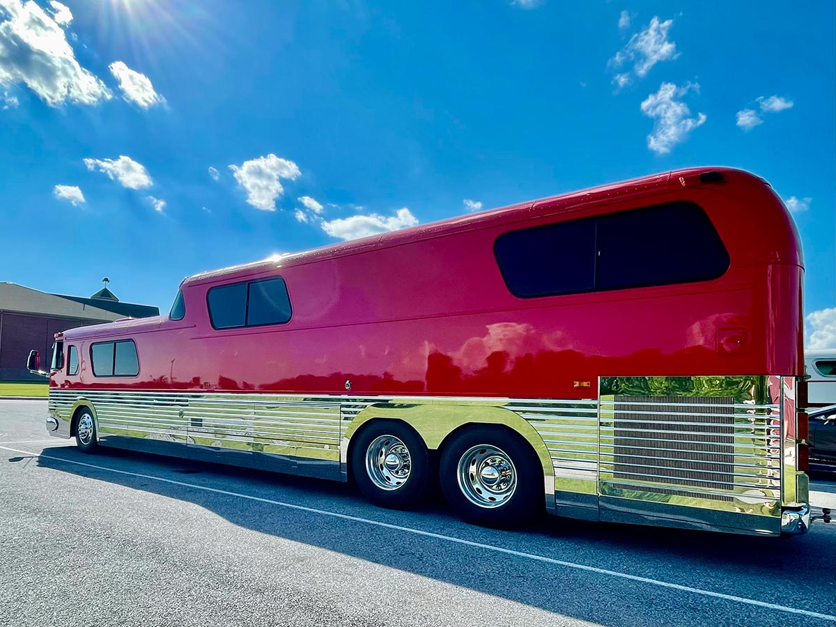 antique bus